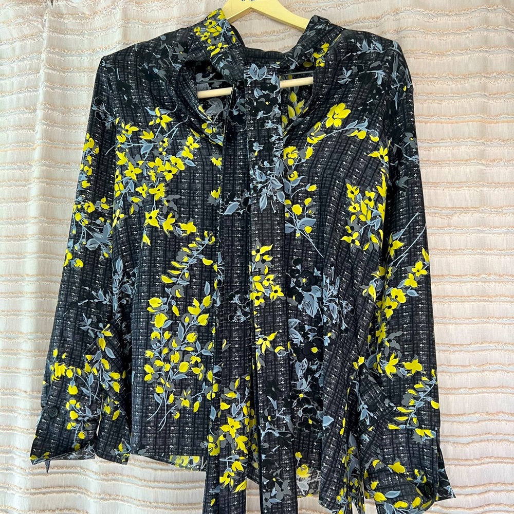 Marni long-sleeved silk top. Size 36.